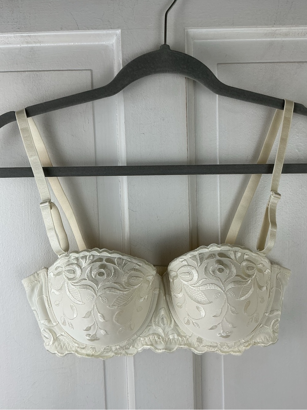 36C Sweet Nothings Maidenform Elegant Lace Strapless Bra Balconette Lined